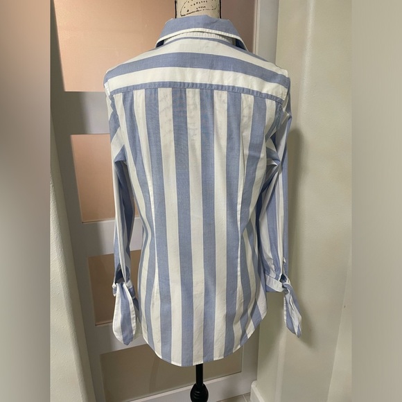 Banana Republic square blue and white strip button down top SZ 10 EUC - Picture 2 of 6